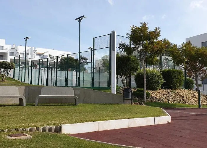 Puerta Del Sol קוניל דה לה פרונטרה